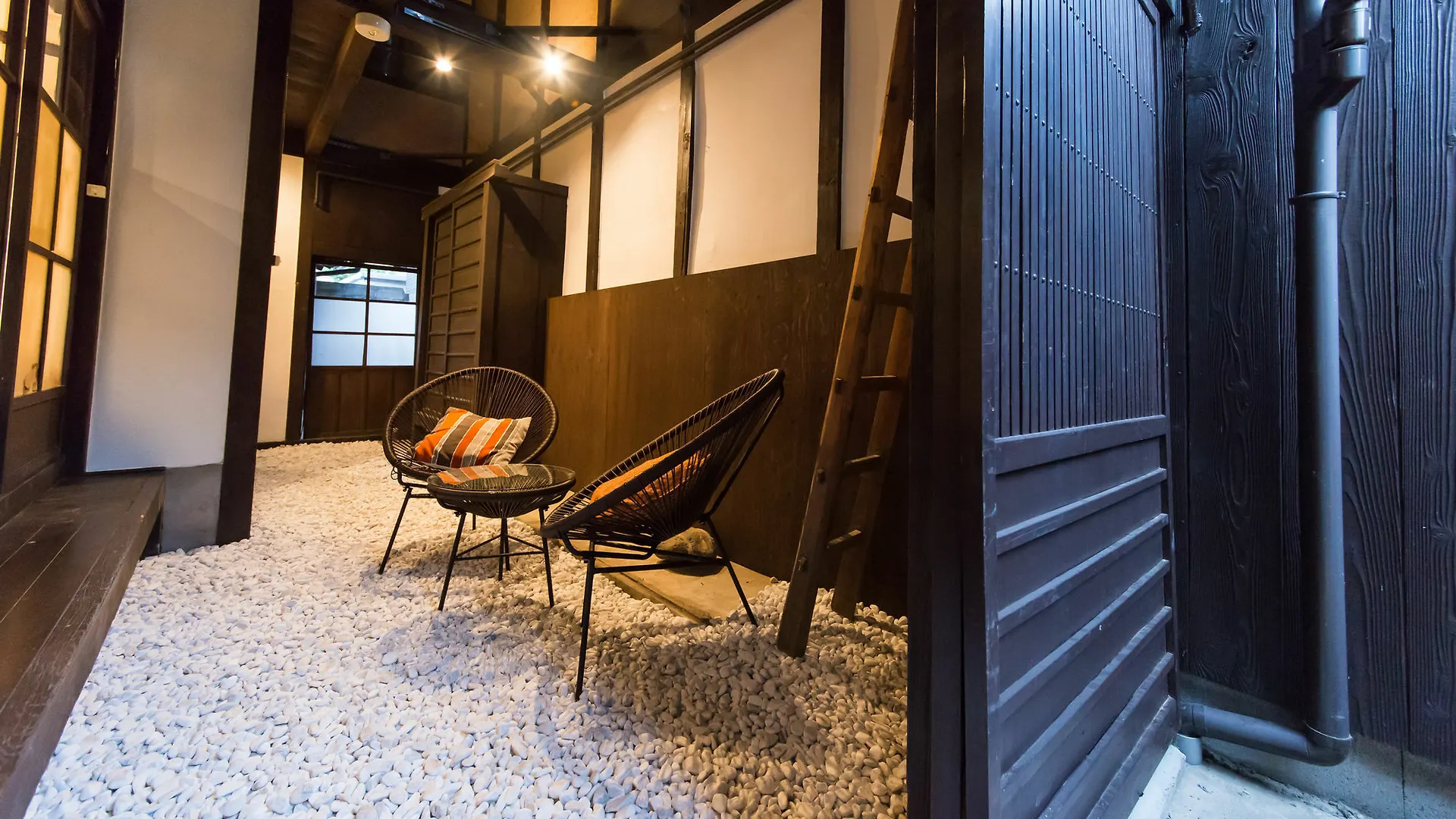 Apartment Ferienwohnung Sanjo Misasagi Umenotoan Kyōto Japan