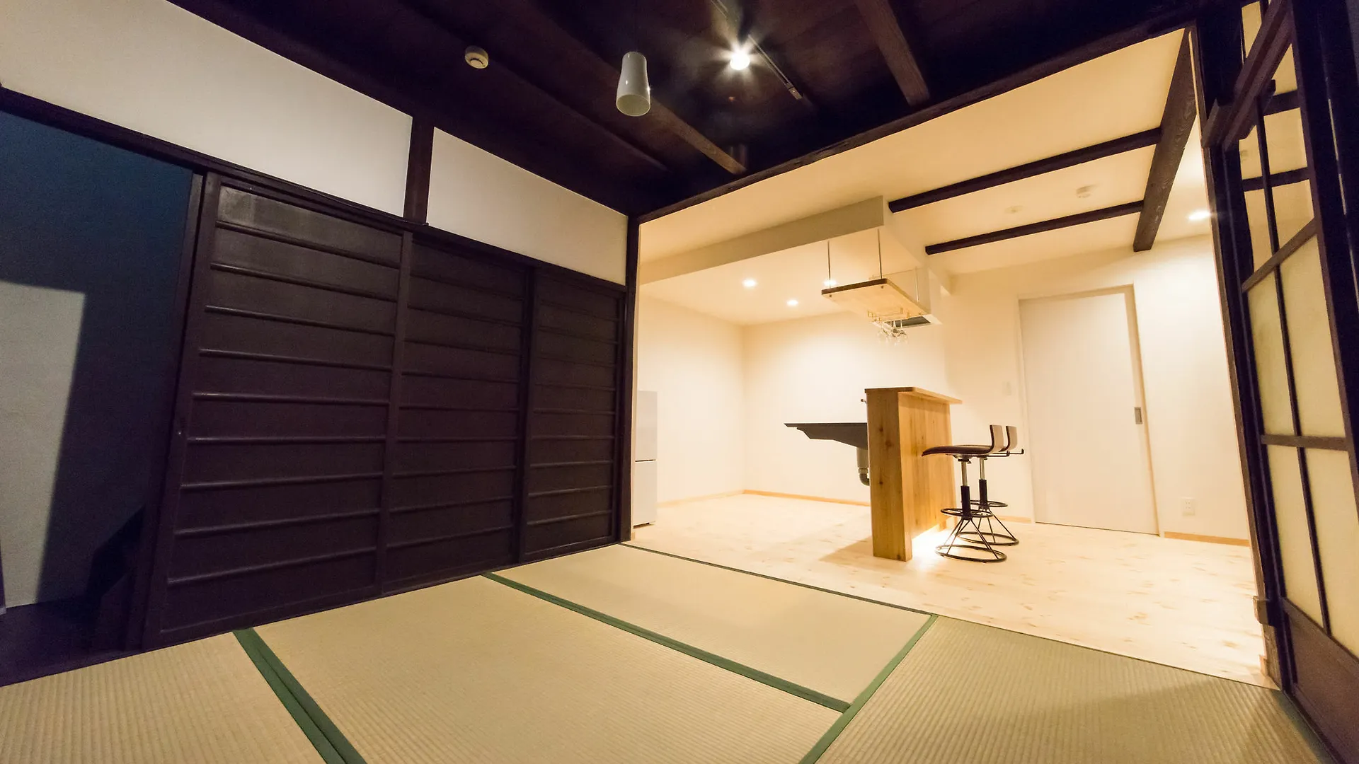 Apartment Ferienwohnung Sanjo Misasagi Umenotoan Kyōto Japan